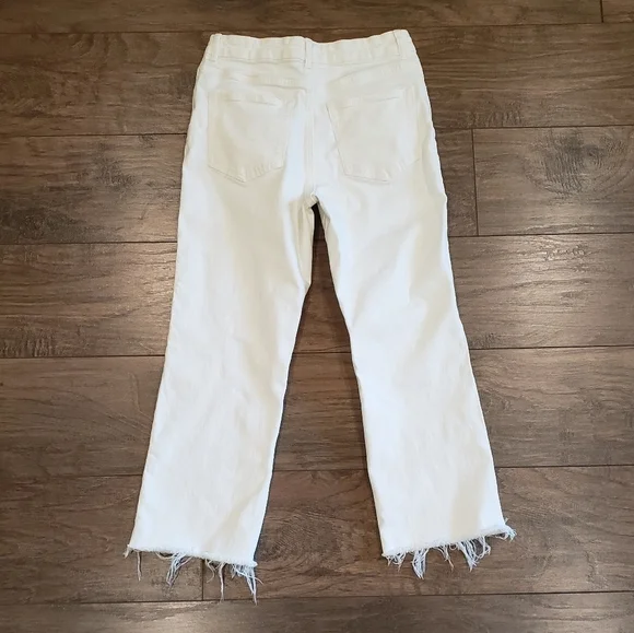 H&M High Waist Button Up Cropped Distressed White Jeans Size 6 - Picture 8 of 8